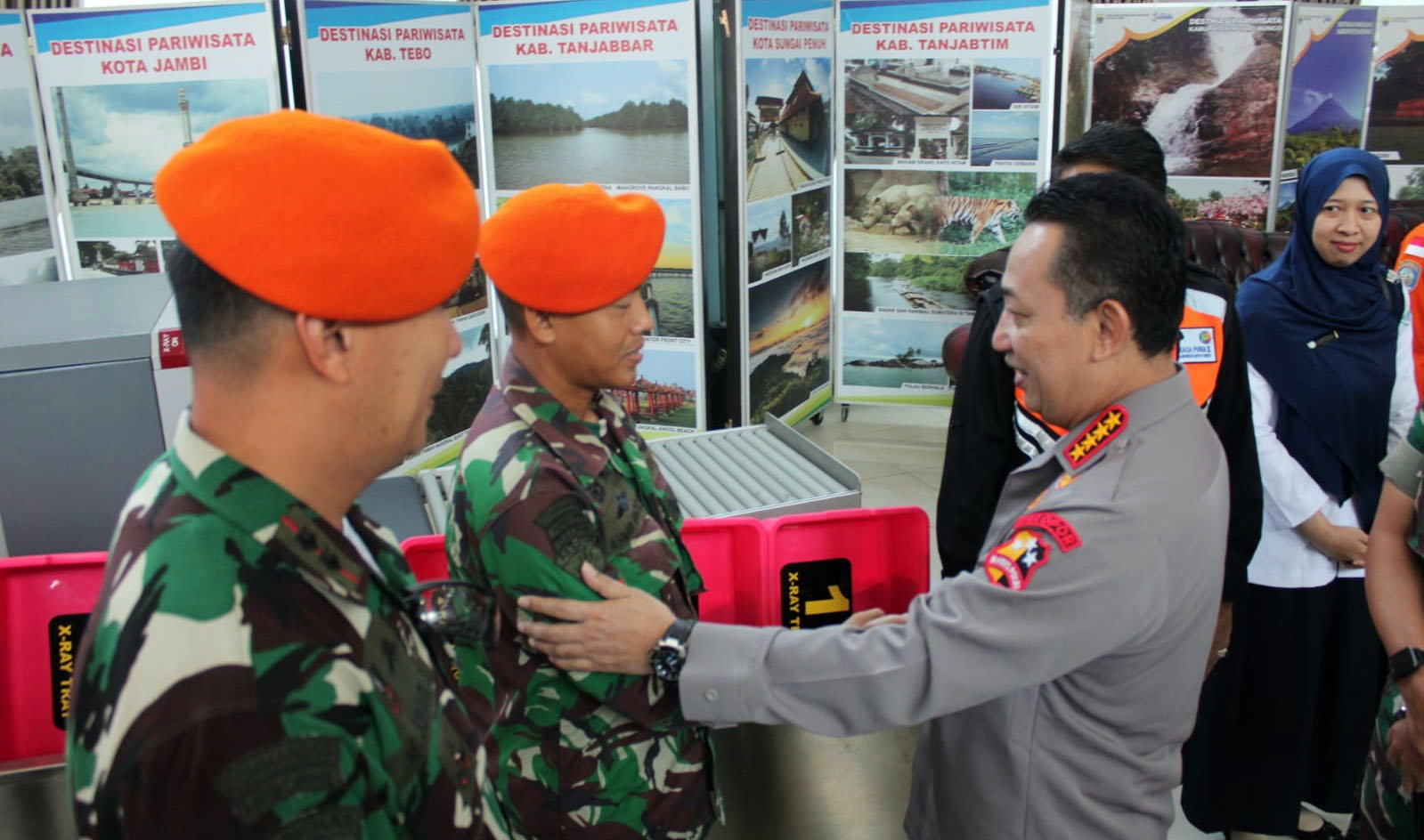 Kapolri Jenderal Pol Listyo Sigit Prabowo Apresiasi Tim SAR Kopasgat TNI AU Atas Evakuasi Kapolda Jambi foto dok 