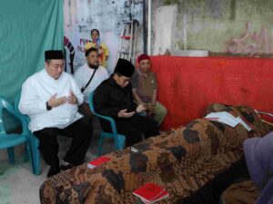 Gubernur DKI Jakarta Pramono Anung Melayat Korban Insiden Unjuk Rasa, Pastikan Bantuan Penuh untuk Keluarga