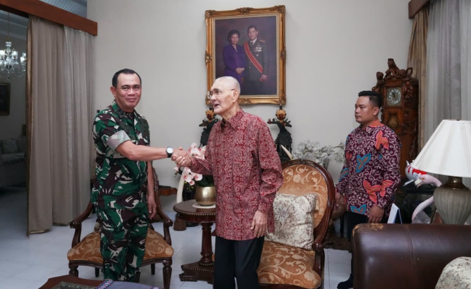 Remove term: Tentara Nasional Indonesia (TNI) Panglima TNI ke-10 Jenderal TNI (Purn) Try Sutrisno Anjansana Silaturahmitniprima #tnipatriotnkri #nkrihargamati #tnikuatrakyatbermartabat Tentara Nasional Indonesia (TNI) Panglima TNI ke-10 Jenderal TNI (Purn) Try Sutrisno Anjansana