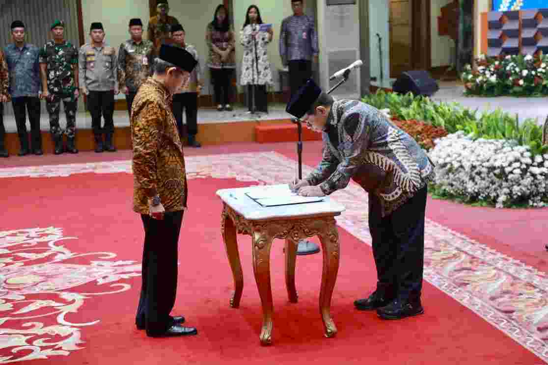 Gubernur Pramono Kukuhkan FKUB: Jakarta Jadi Teladan Kerukunan Nasional