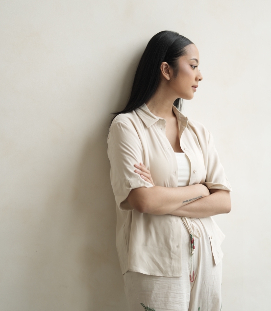 Menuju 2026, Chintana Jo Hadirkan “Percaya Lagi”, Lagu Penguat Hati Menjelang Tahun Baru