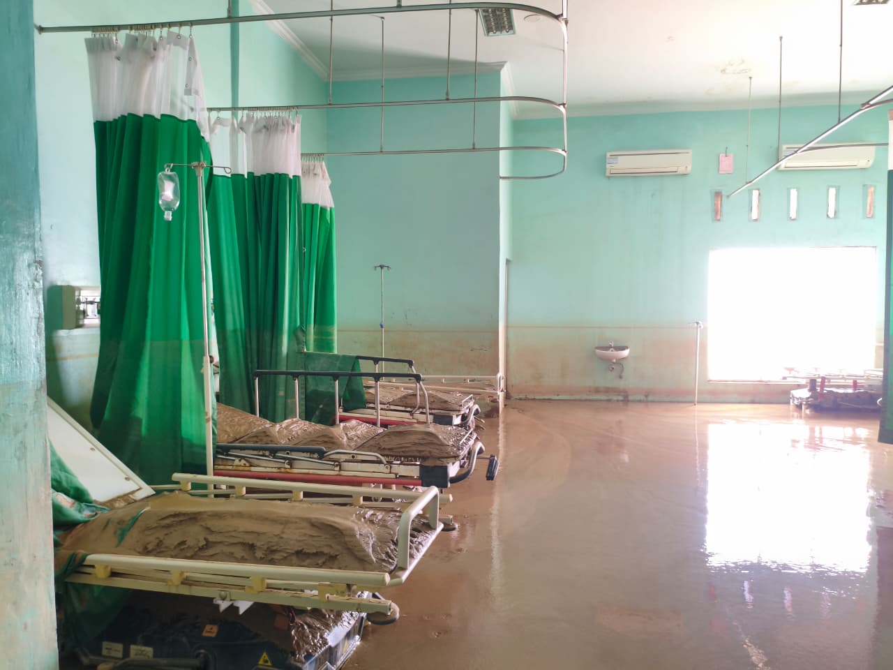 TNI Dorong Pemulihan RSUD Aceh Tamiang Pasca Banjir, 130 Prajurit Tuntaskan Pembersihan Lumpur