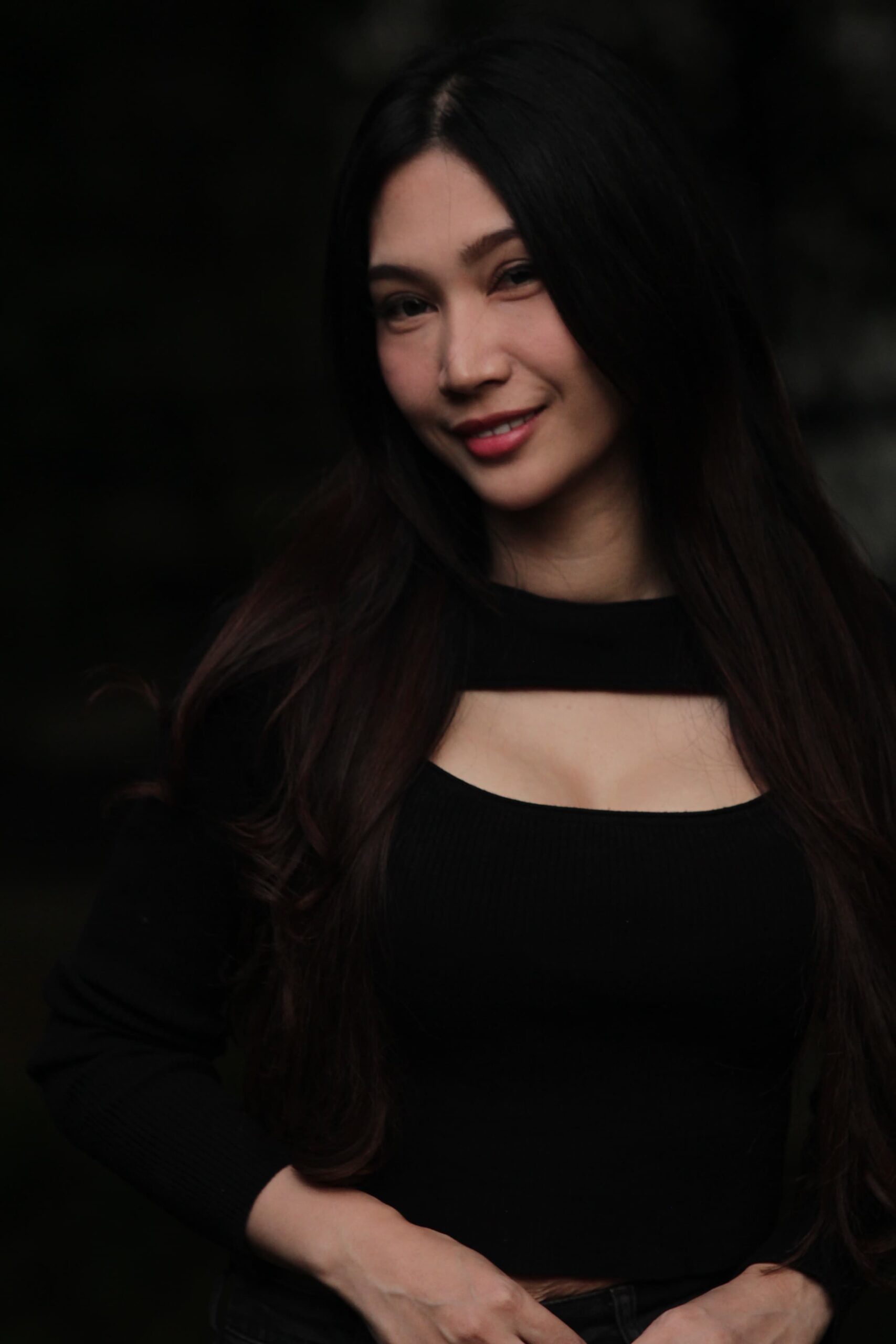 Widia Pratiwi Tantang Diri Lewat Peran Antagonis di Film Thriller Amulet