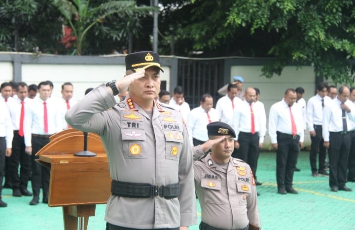 Hari Kesadaran Nasional, Wakapolres Jakbar Tekankan Disiplin dan Etika Pengabdian