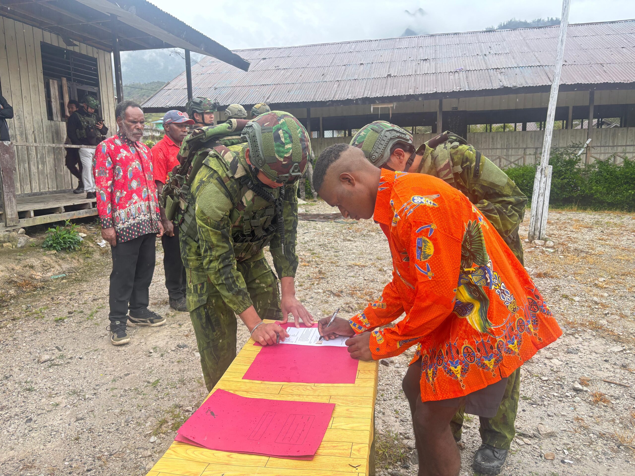 Tiga Eks Anggota TPNPB-OPM Ikrar Setia NKRI, Koops TNI Papua: Awal Menuju Kehidupan Baru