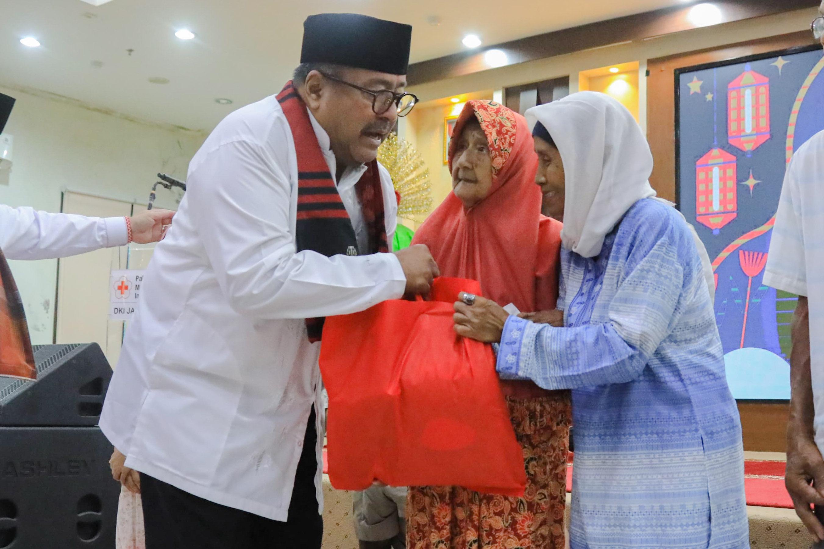 Wagub Rano Karno Apresiasi Peran PMI DKI dalam Menjaga Layanan Kemanusiaan Selama Rlamadan dan Mudik