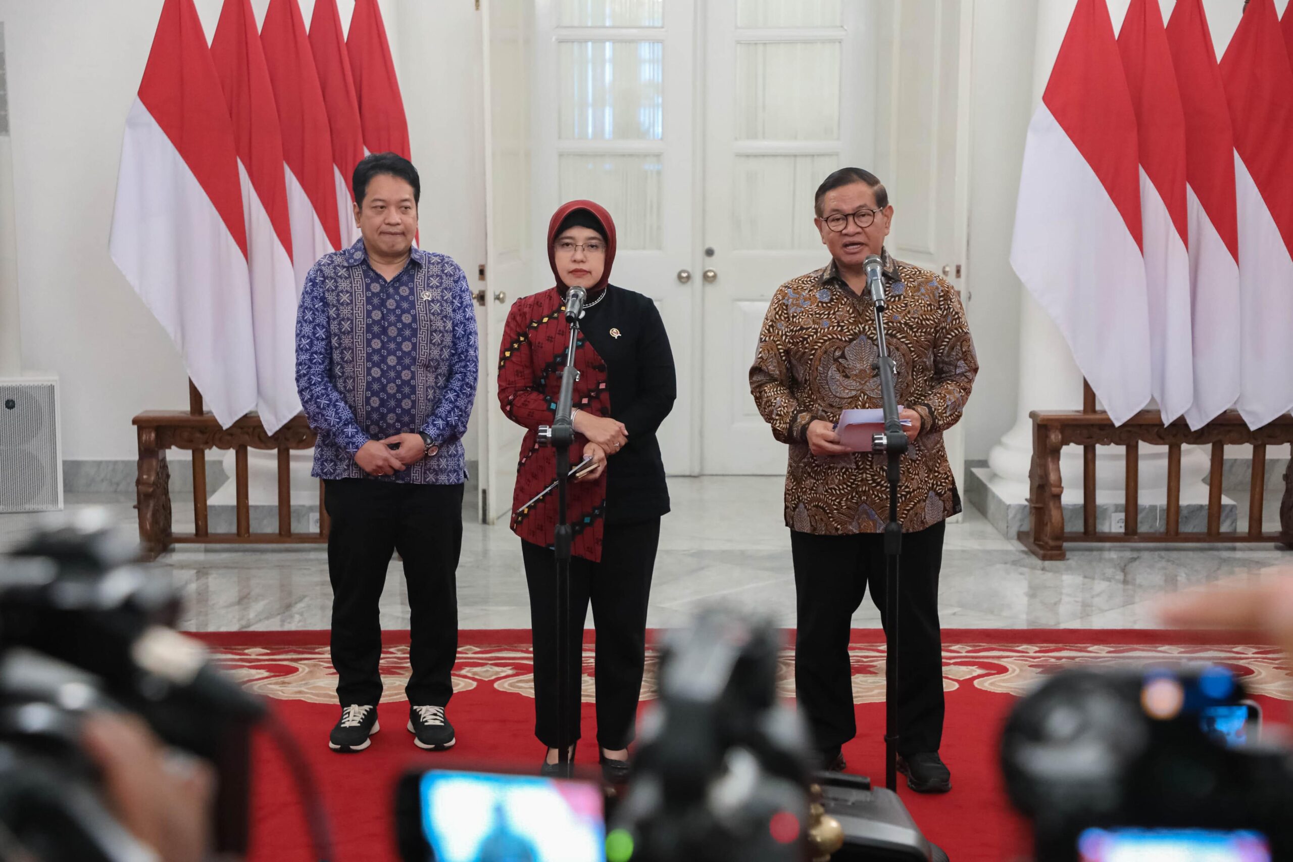 Gubernur DKI Jakarta Pramono Anung bersama Kepala BPS Amalia Adininggar Widyasanti saat membahas penurunan jumlah RW kumuh di Jakarta melalui pendataan berbasis teknologi dan big data.