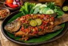 Pecak Ikan Nila, Kuliner Khas Betawi yang Menggugah Selera dengan Sensasi Pedas Segar