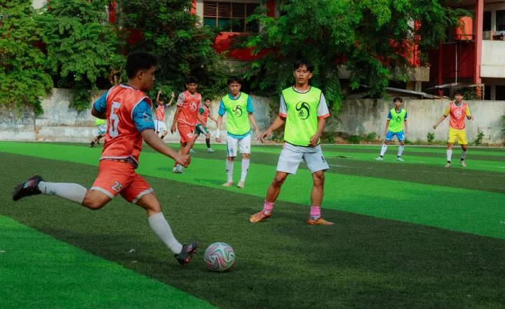 Seleksi pemain muda Salfas SC untuk Liga 4 Banten 2026/2027 di Kota Tangerang.